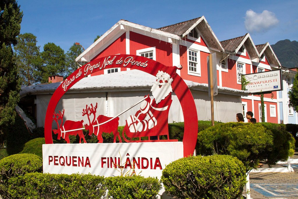 pequena finlandia Influência Finlandesa